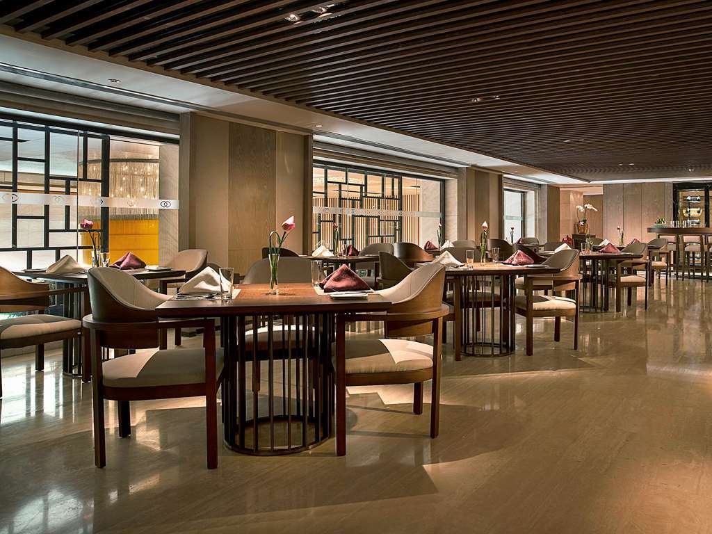 Sofitel Nanjing Zhongshan Golf Resort 레스토랑 사진