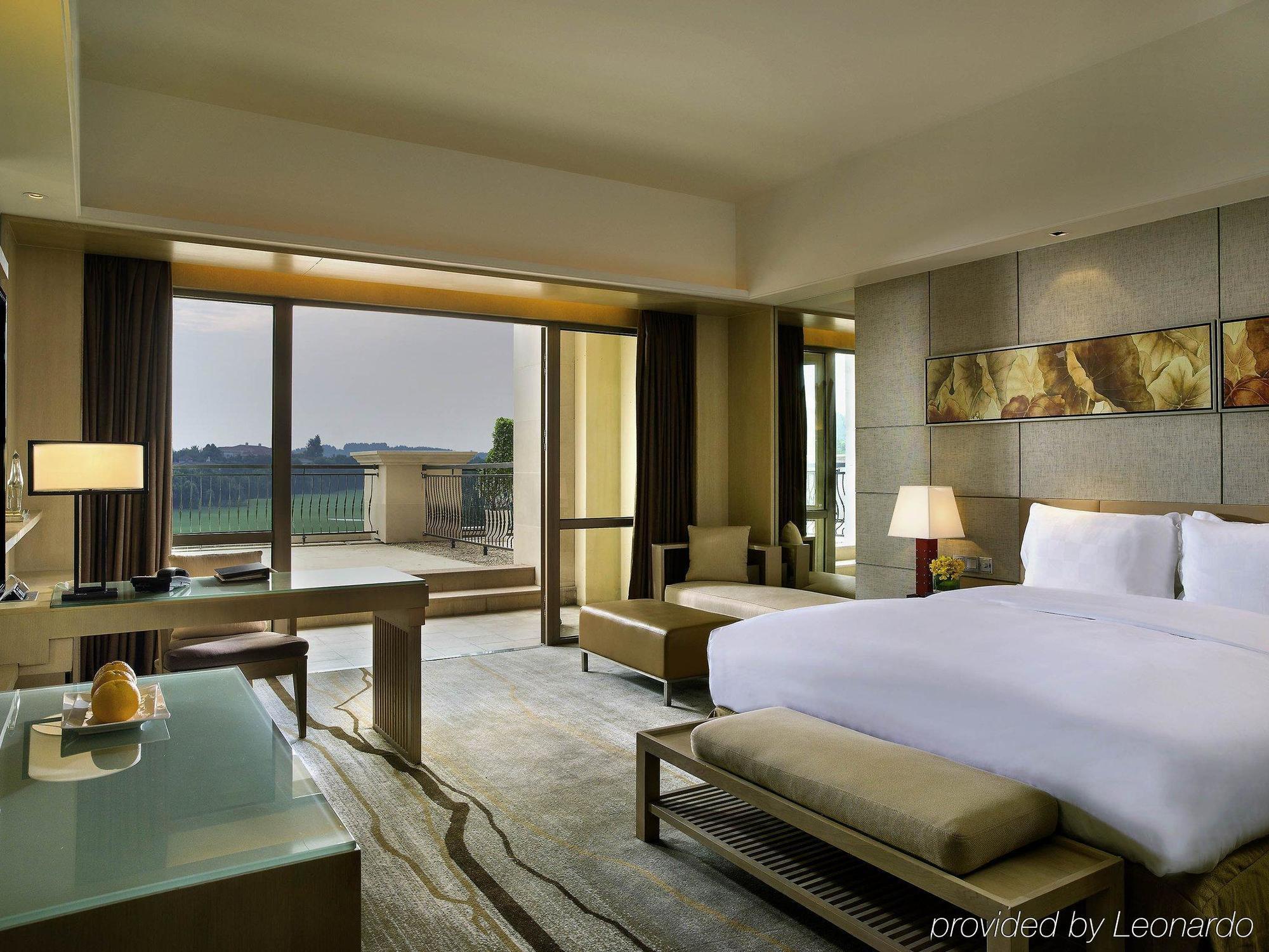 Sofitel Nanjing Zhongshan Golf Resort 외부 사진